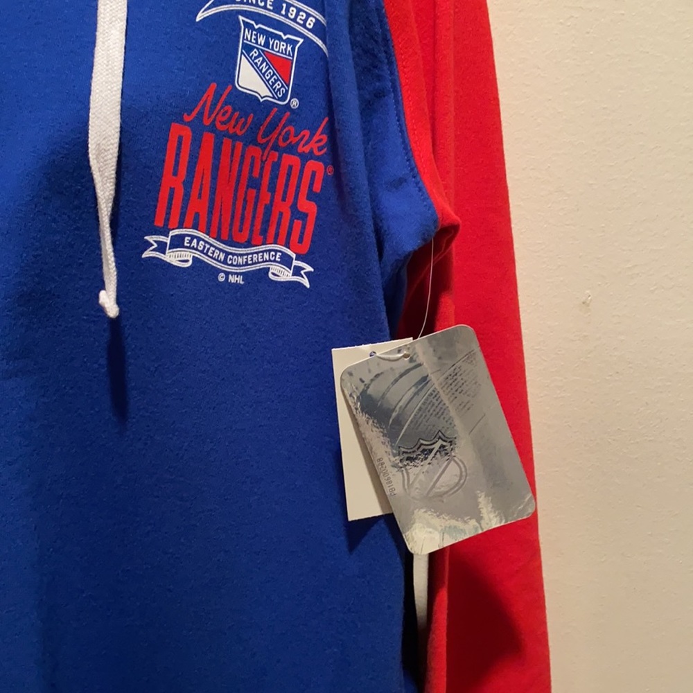 NHL | NY Rangers Pullover - Picture 3 of 6
